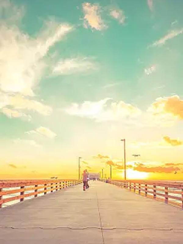 崇洋媚外的未婚妻说她要死在国外